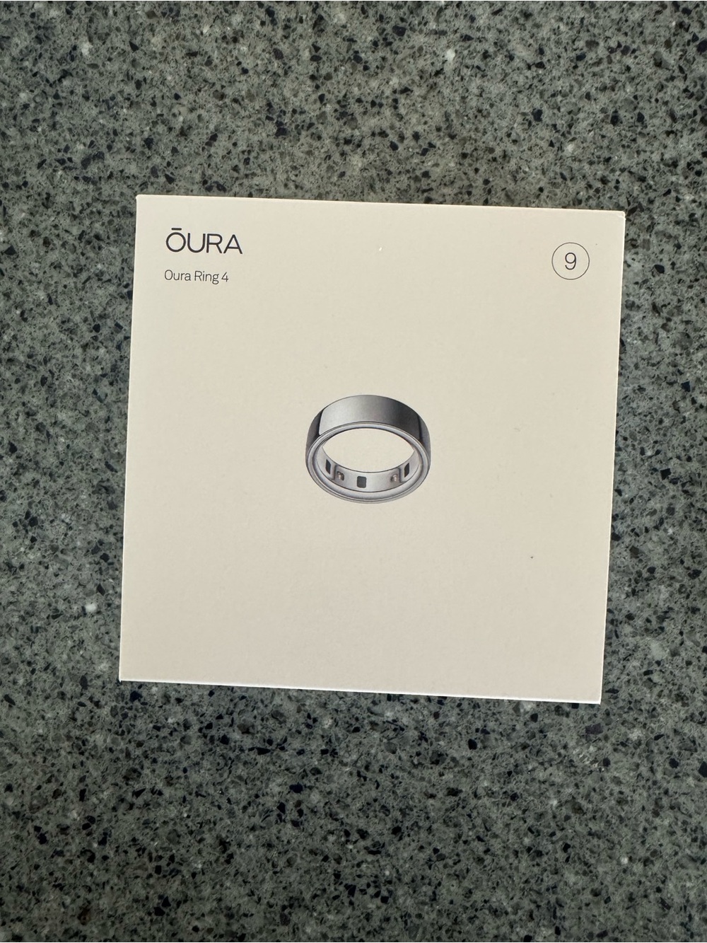 NWT Oura Silver Ring 4 Silver Size 9 - NEVER USED